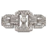 18kt white gold and diamond geometric pattern brooch 1950/60s weight 20,1 gr.