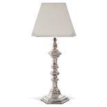 Silver table lamp Italy, 20th century h. 56 cm. marks of Ricci & C, Alessandria, hexagonal bodies,