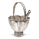 Silver ice bucket Italy, 20th century 22x14 cm. marks of A. Cesa, Alessandria, plain octagonal