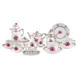 Herend, tete à tete porcelain breakfast service 20th century Apponyi motif, pink on a white