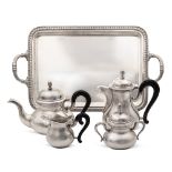 Silver tea and coffee service (5) Italy, 20th century 18x45x27 cm. plain bodies with shaped wooden