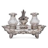 Silver inkwell with two glass ampoules Sheffield, Queen Victoria 1853 15x26x19 cm. marks of Henry