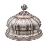 Silver plated metal cloche Italy, 20th century 22x27 cm. circular body with pomegranate shaped grip
