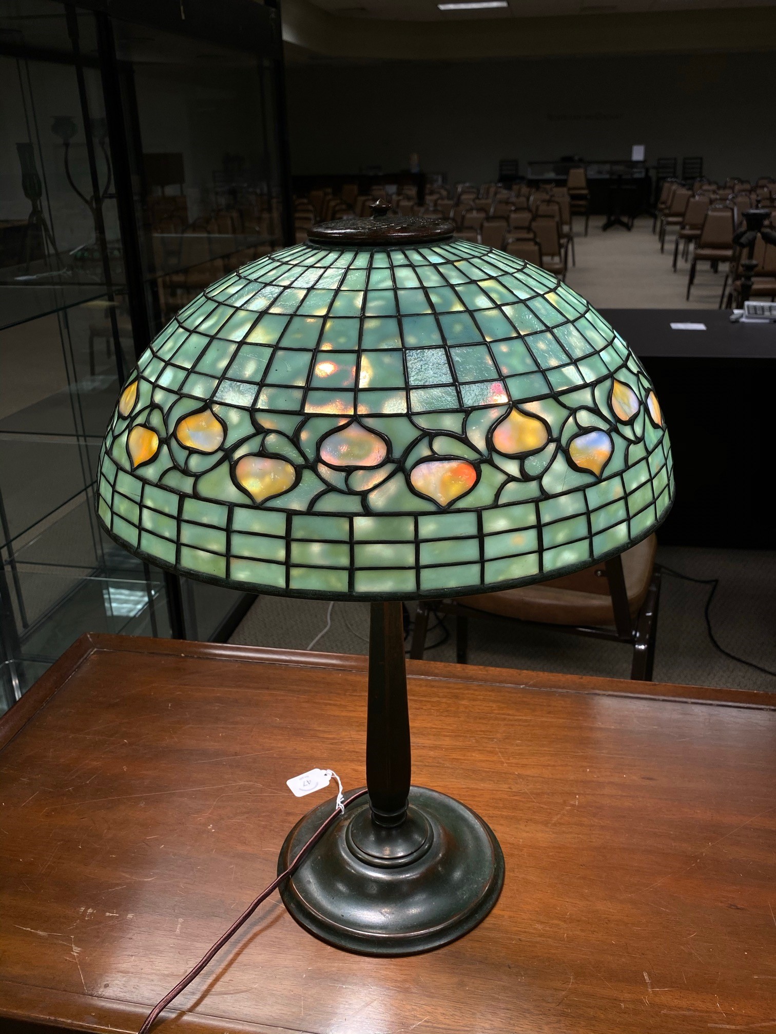 Tiffany Studios, New York, Acorn Table Lamp - Image 5 of 7