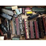 Quantity of OO gauge rolling stock to include Hornby Dublo tinplate coaches and wagons, Triang