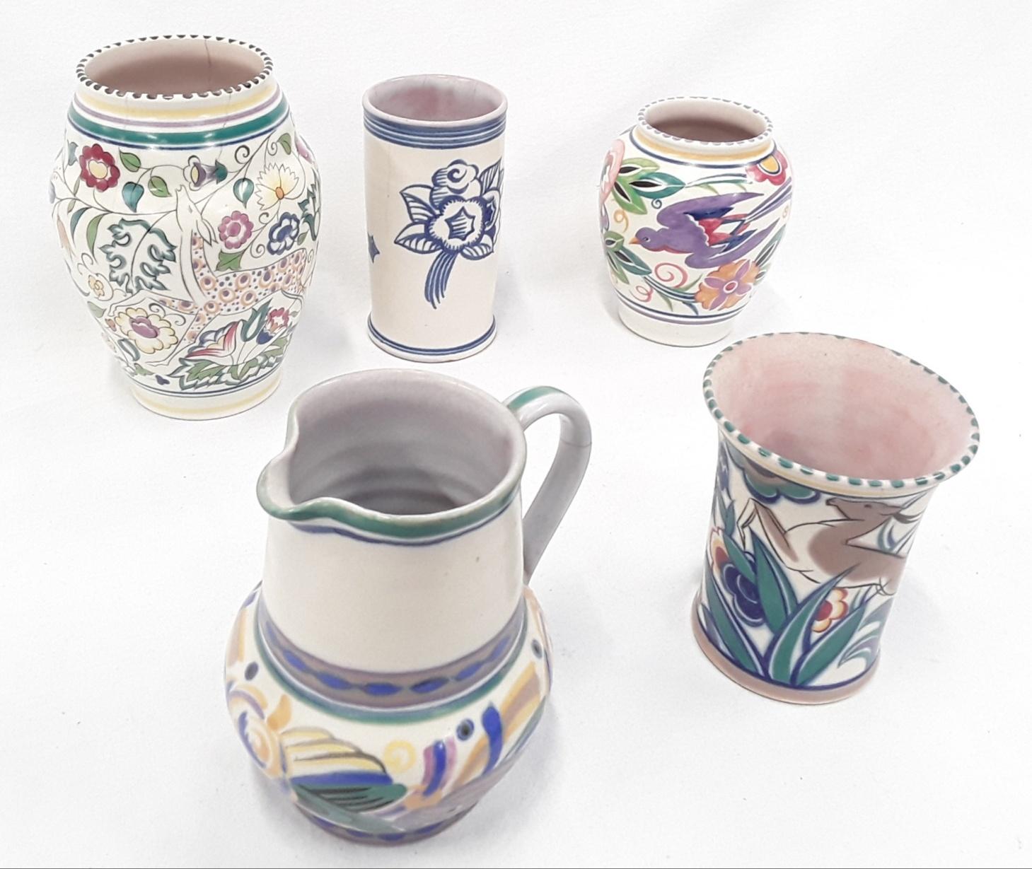Poole Pottery SK pattern vase, together with 4 other traditional vases (5) - please examine.