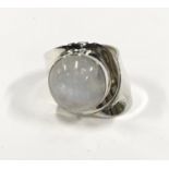 A moonstone 925 silver modernist ring, Size P 1/2.