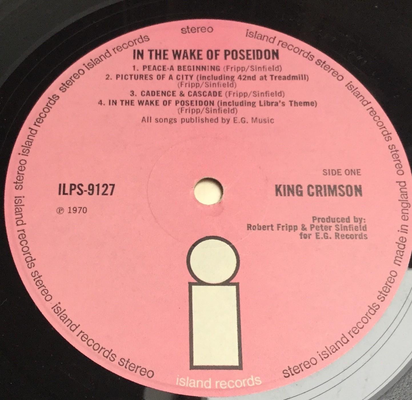 KING CRIMSON 'IN THE WAKE OF POSEIDON' VINYL LP UK FIRST PRESS. First pressing in VG++ condition - Image 5 of 5