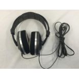 PAIR OF SENNHEISER HEADPHONES. Sennheiser HD 540 Reference headphones - vintage. Condition is Used