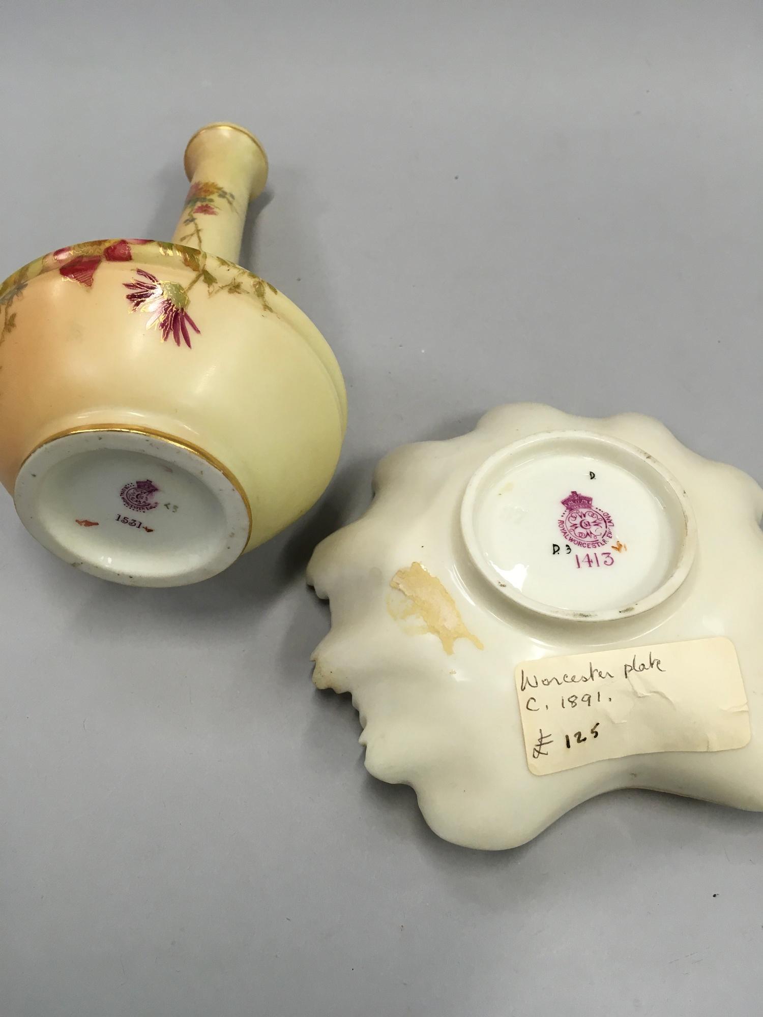 Royal Worcester long neck blush posy vase together with a Royal Worcester leaf plate, C1890. - Image 3 of 4