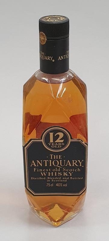 The Antiquary 12Y Finest old Scotch Whisky 75cl.