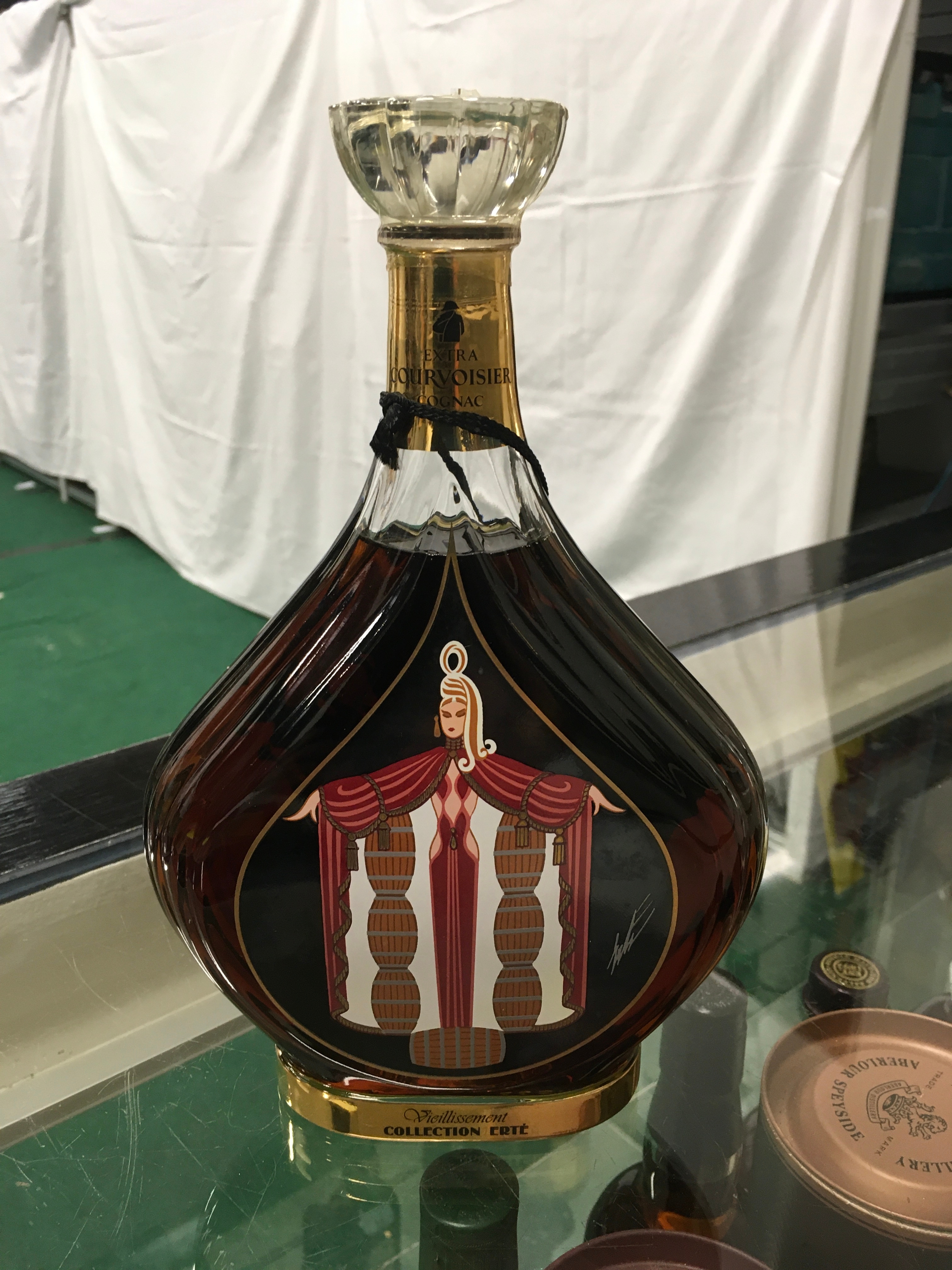 Courvoisier Cognac Complete Erte Collection. Edition No 1 - No 8. All sealed with seven boxed. - Image 9 of 15