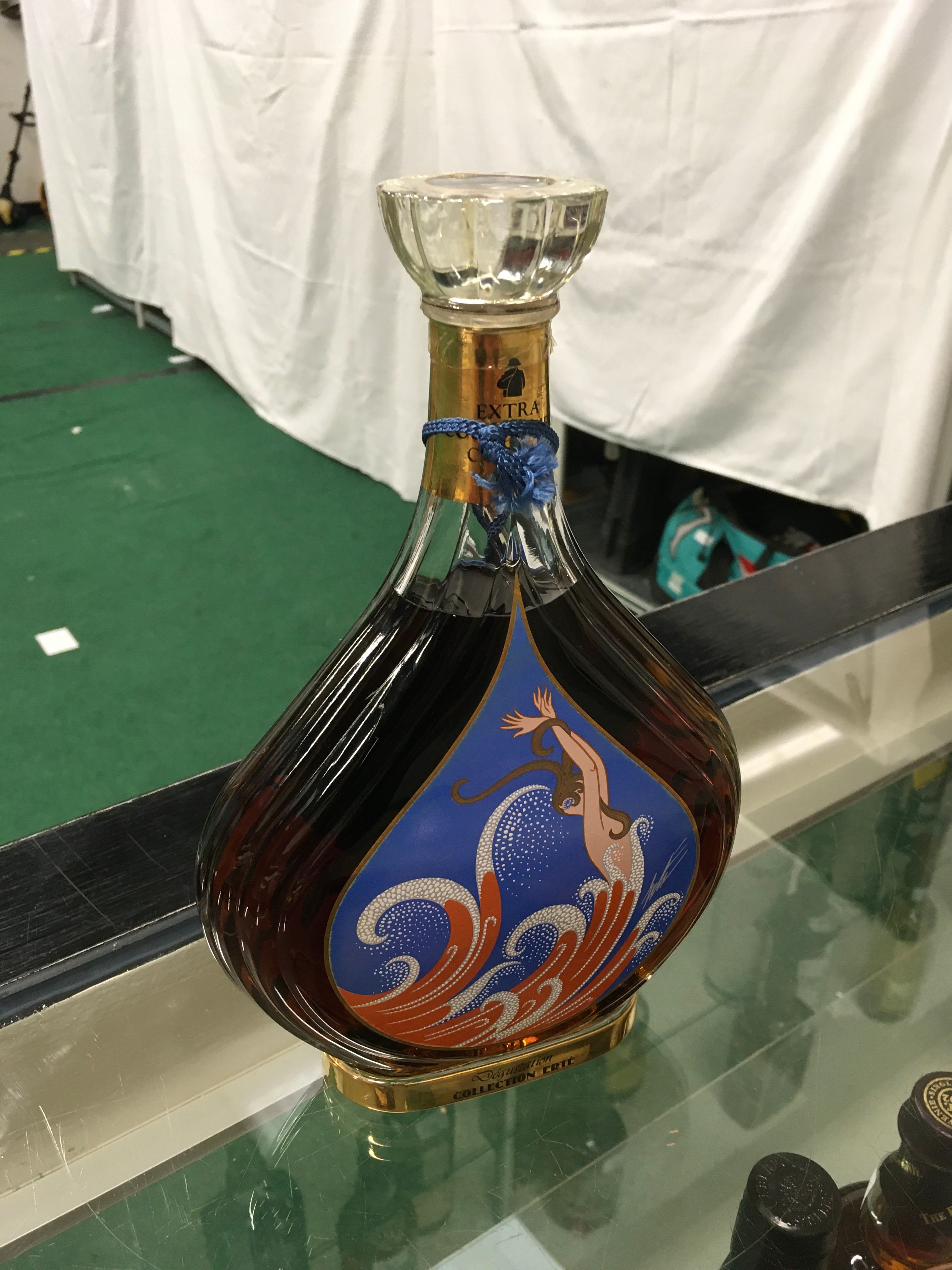 Courvoisier Cognac Complete Erte Collection. Edition No 1 - No 8. All sealed with seven boxed. - Image 15 of 15