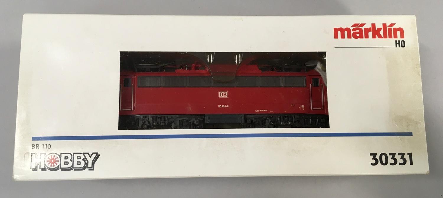 Marklin HO 30331 Electric locomotive - BR 110 - DB, boxed.