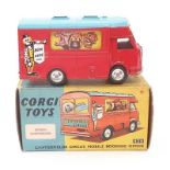 Corgi 426 Smiths Karrier Mobile Booking Office "Chipperfields Circus" - red, blue roof, silver trim,