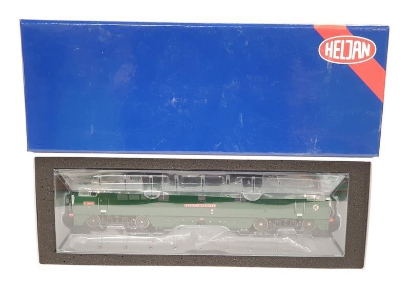 Heljan OO Gauge Class 52 No.5217 D1002 locomotive?Western Explorer?. Mint in Excellent box.