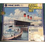 Hornby Minic Ships (1/1200 Scale) Ocean Terminal Set. Condition appears to be generally Good to Good