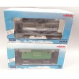 Marklin Maxi Gauge 1 wagons - 54963 Tank Car and 5485 Baggage Car, boxed.