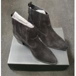 A pair of size 7 ladies black ankle boots by Very. As new boxed (REF 101).