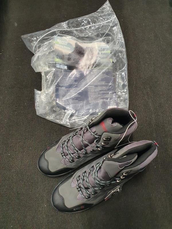A pair of Crivit outdoor Hiking Boots UK size 8. (Ref WP)