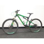 A green/black Scott Spark 750 Mountain Bike. (Ref 17)