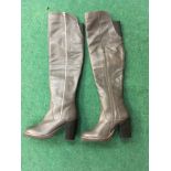 Faith over the knee grey boots - as new, size 6. (Ref WP)