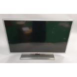 A LG 32inch television (Ref WP)