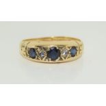 18ct Sapphire and Diamond ladies ring, 3.4grams, Size O.