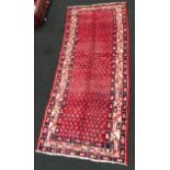 Quality Runner repetitive design red and cream 300 x 115 cm