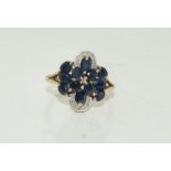 A 9ct gold ladies Sapphire ring, Size Q.