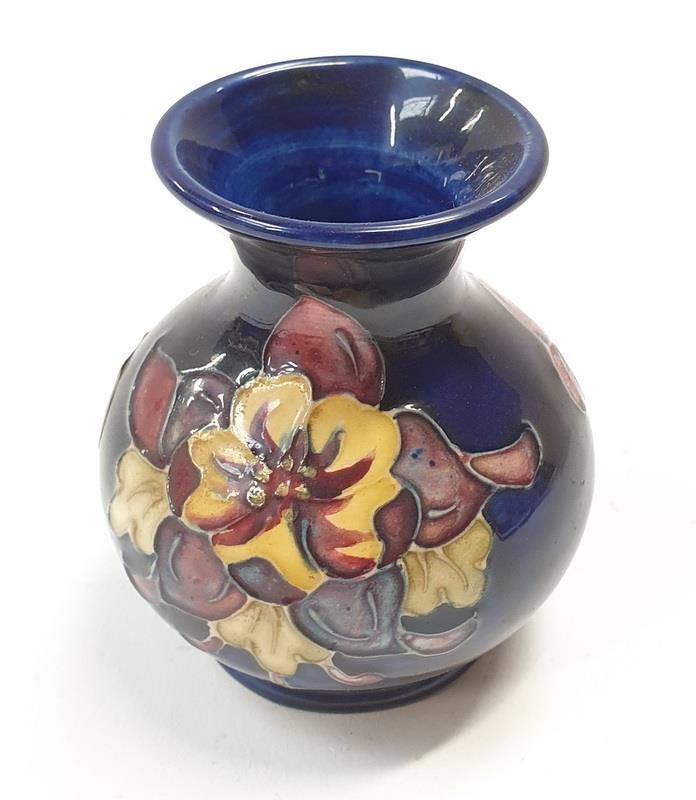 Moorcroft bud vase. - Image 2 of 3