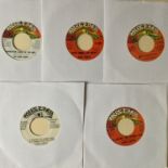 14 SOUL / FUNK 7" SINGLES. Conditions VG/VG+ on this collection to include - Rare Earth - R. Dean