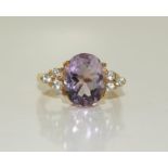 9ct gold antique set amethyst ring. Size N.