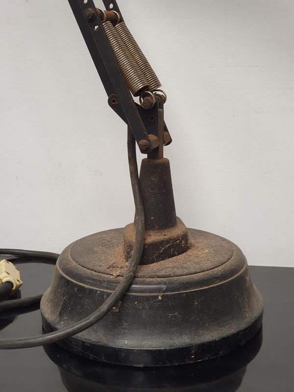 An antique industrial Anglepoise style lamp with solid base. - Image 2 of 5