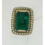 An antique 18ct yellow gold tested ring set with large green stone possibly emerald, Size N.