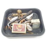 Tray of collectables including a stanhope, sovereign case etc.