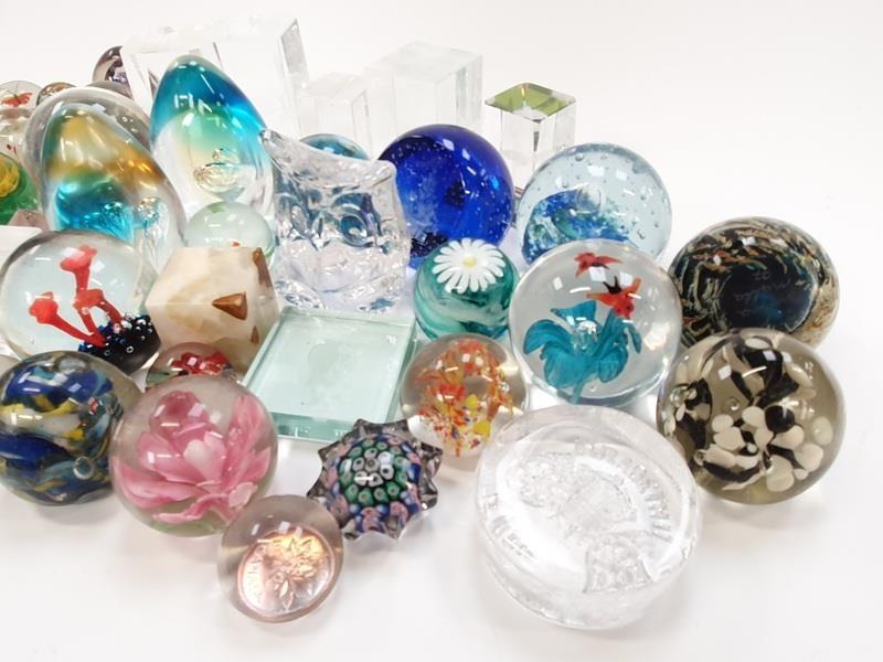 Quantity of paperweights to include Caithness, Madina and Arcadia (43). - Image 3 of 3