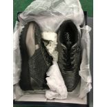 Armani Jeans Nero size 5 trainers (Ref 50).