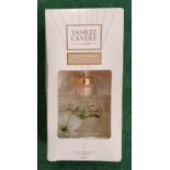 Yankee Candle Fluffy Towels reed diffuser spray (REF 17).