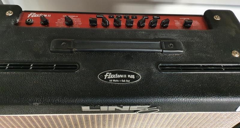 Flextone II Plus Line 6 60W Guitar amplifier (WP46). - Image 2 of 2