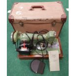 Vintage Viceroy electric sewing machine in case (WP108).