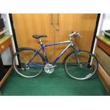 Giant CRS Performance City blue and silver mountain bike (WP).