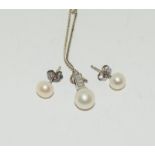 Cultured pearl diamond 925 silver pendant and earrings. REF SP25