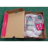 Twinkle Toes by Sketchers children's size 7 shoes (REF 11).