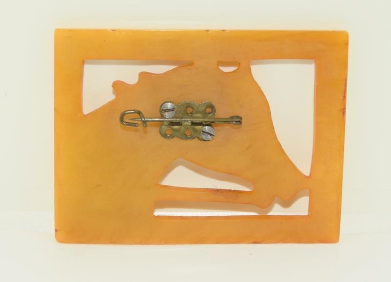 Art Deco amber bakelite/catalin race horse brooch. - Image 2 of 2