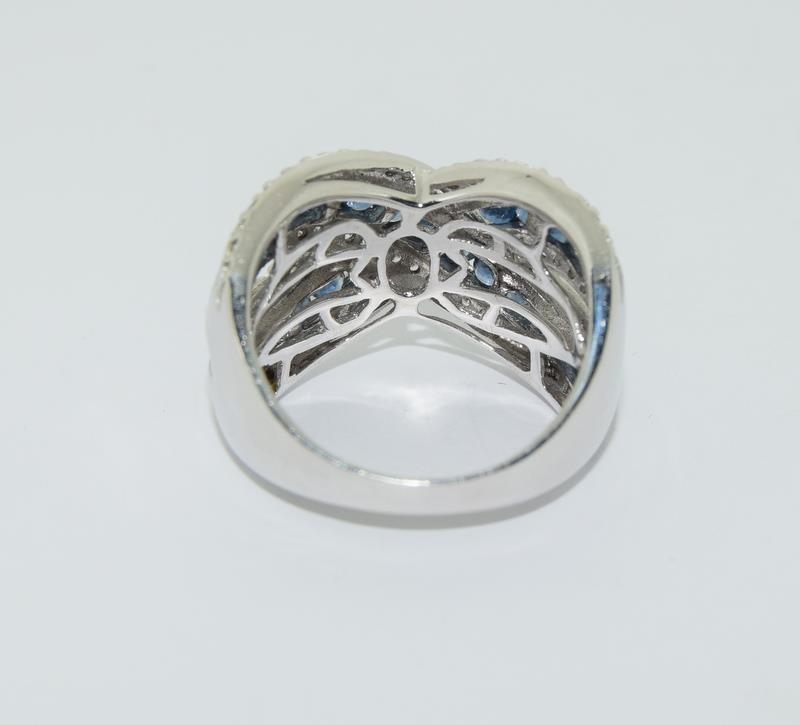 Large Ceylon sapphire and diamond 925 kiss ring size Q - Image 3 of 3