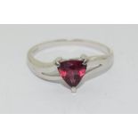 9 carat white gold ladies designer ring size N