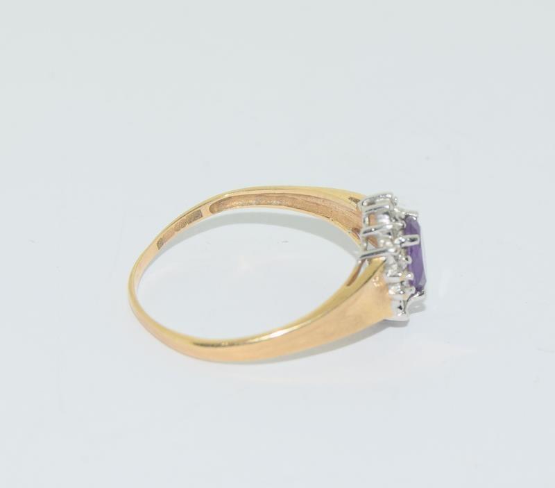 9ct Gold ladies Diamond and Amethyst ring - hallmarked. Size T - Image 2 of 3