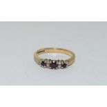 9ct Gold Ladies Garnet Ring. Size N