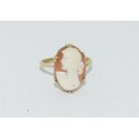 Vintage 9ct gold cameo ring. Size O.